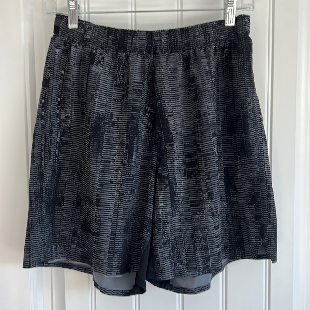 Men’s Lululemon shorts